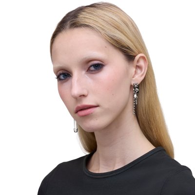 THE PUNK BEAUTY CHARM EARRINGS